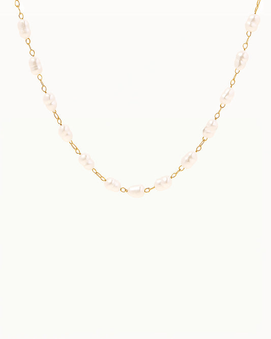 Fine Necklace with Pearls - Malaya