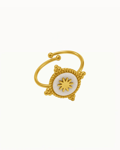 Vintage British Style Ring - Adjustable - Reyna - R53