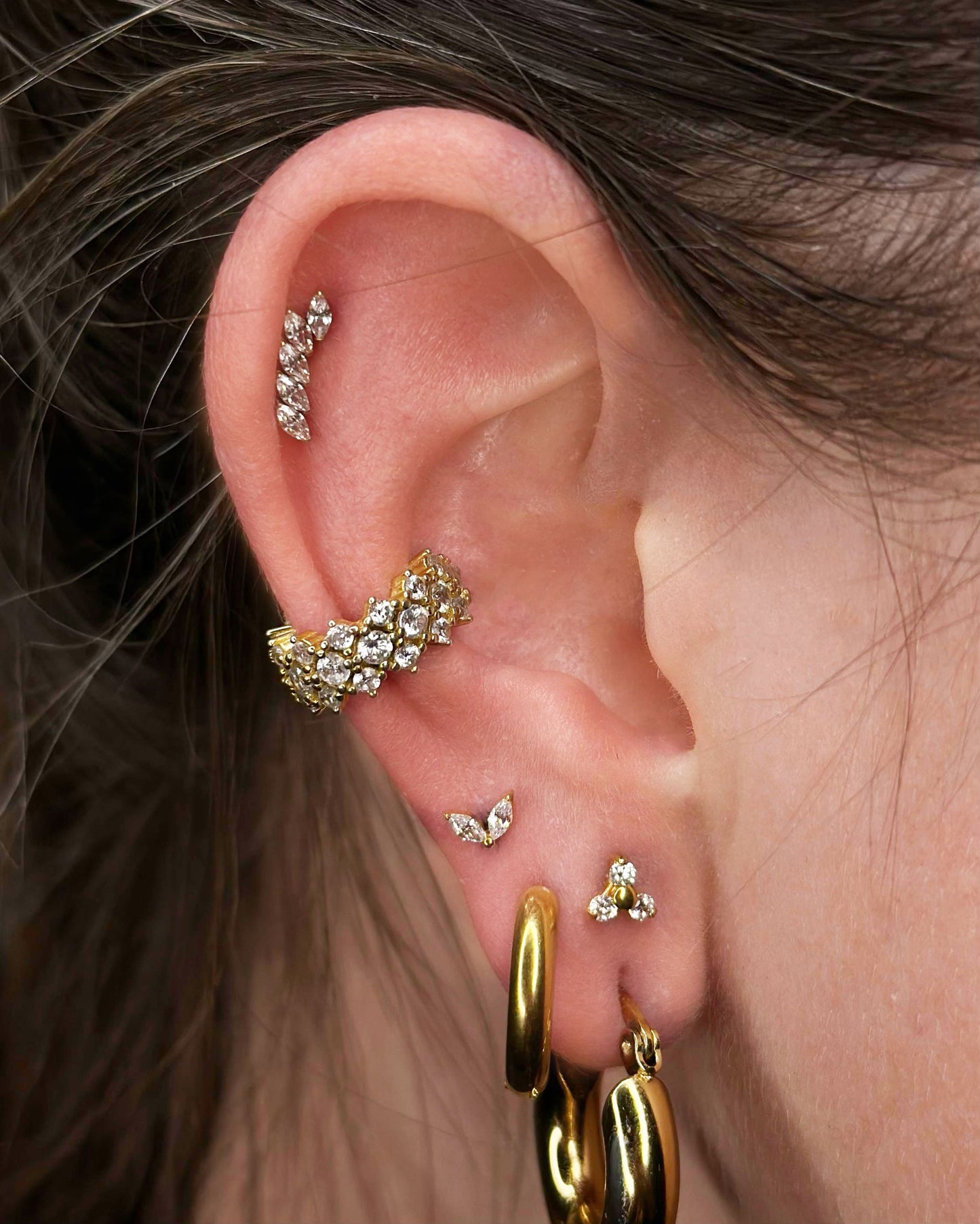 Titanium Piercing met Kristallen Boog - Luciana